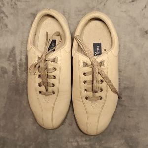 Easy Spirit Sneakers